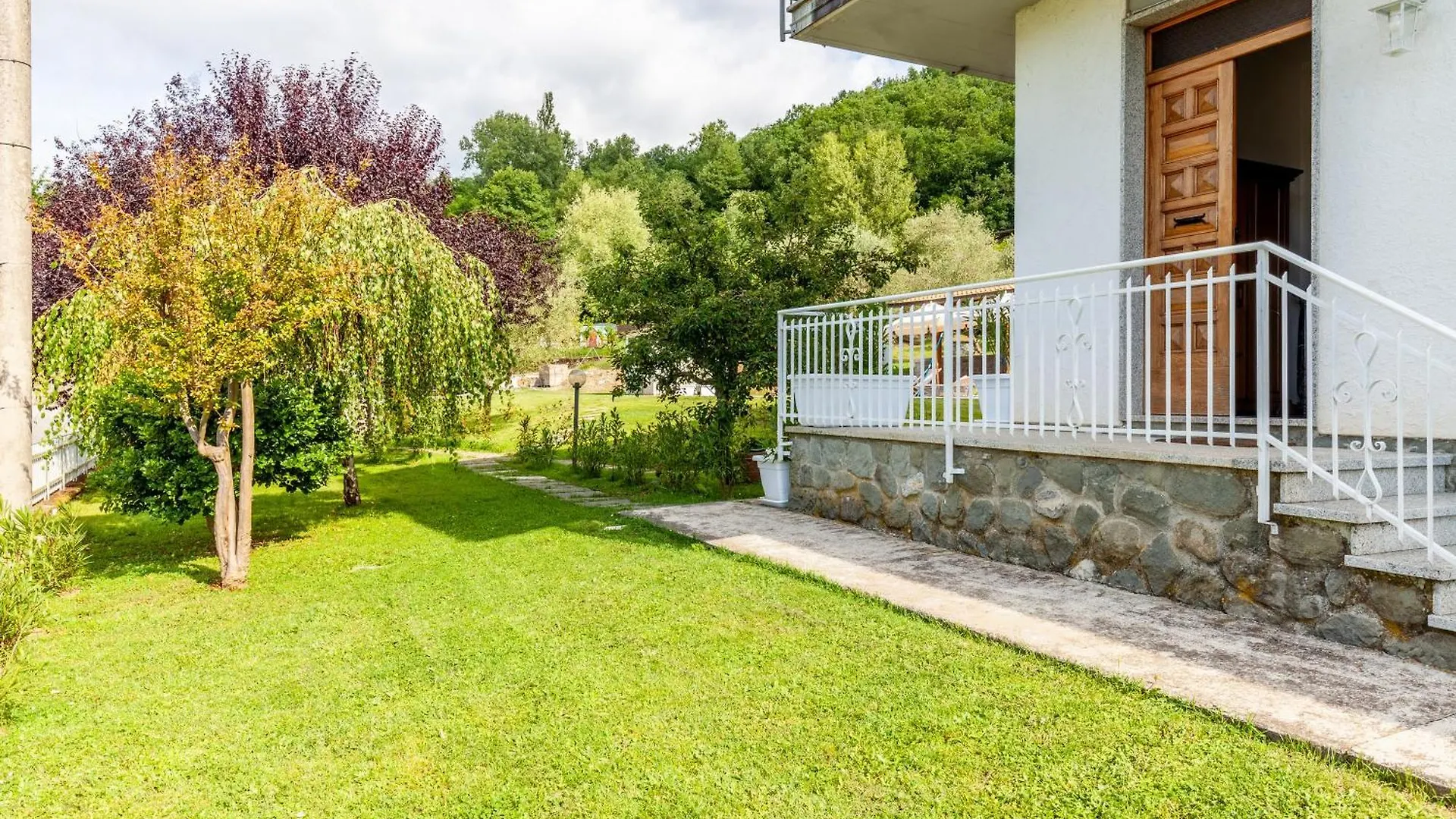 Villa La Lanterna Bianca A Bagnone アパート